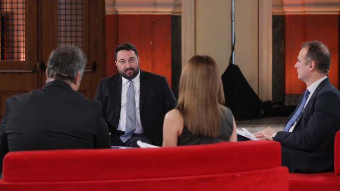 Συζήτηση του Αντ. Μιτζάλη, Εντεταλμένου Συμβούλου του Ομίλου ΑΒΑΞ με τον CEO της Παπαστράτος, Γ. Μαργώνη στο πλαίσιο του ΟΤ Forum